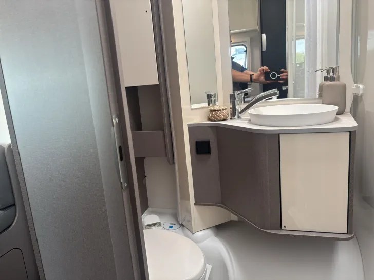 Fahrzeugbild Etrusco T 6.9 SB AUTOMATIK+DAB+KAMERA+RAHMENFENSTER #30