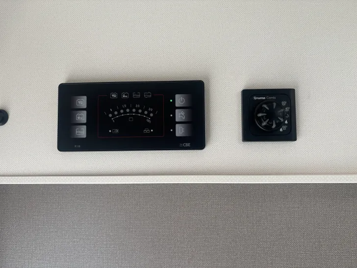 Fahrzeugbild Etrusco T 6.9 SB AUTOMATIK+DAB+KAMERA+RAHMENFENSTER #34