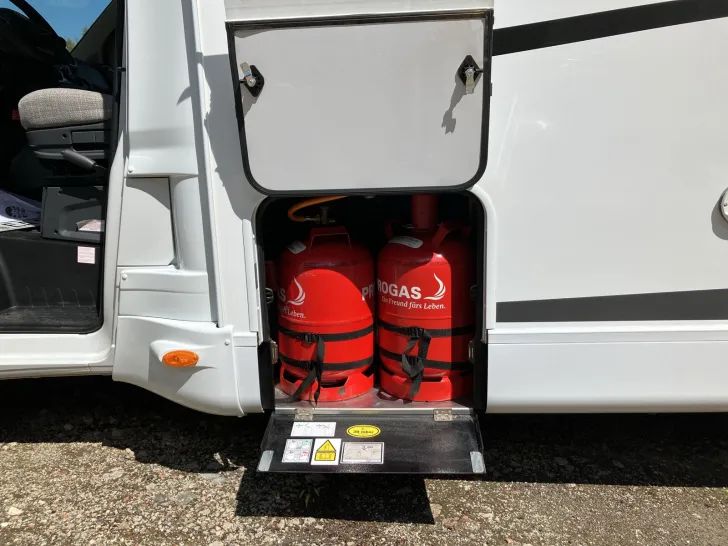 Fahrzeugbild Etrusco A 6.9 DB MARKISE+TVPAKET #37