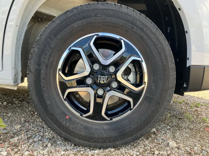 Fahrzeugbild Etrusco A 6.9 DB MARKISE+TVPAKET #38