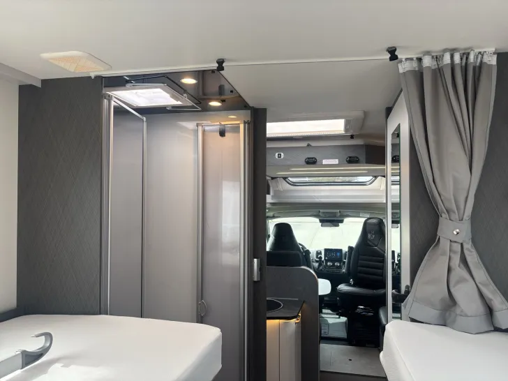 Fahrzeugbild Etrusco T 7400 SB TV+DUOCONTROL+KAMERA+HUBETT #20
