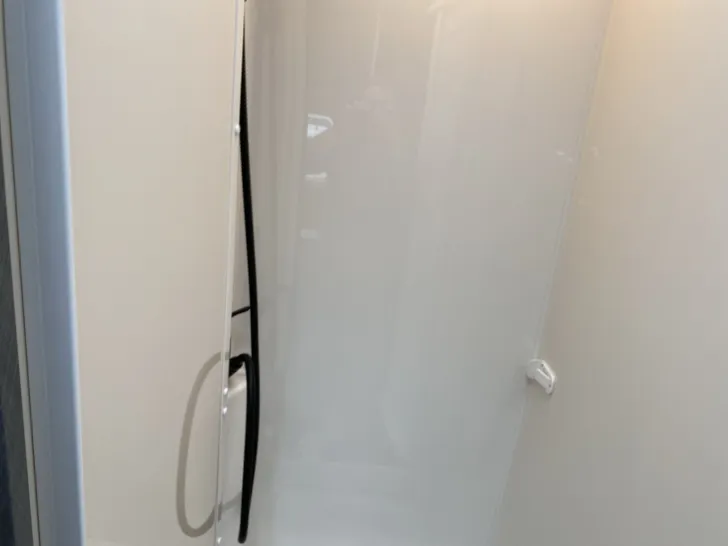 Fahrzeugbild Etrusco T 6.9 SBC SOLAR+SAT+MARKISE+KAMERA+RAHMENFENSTER #28
