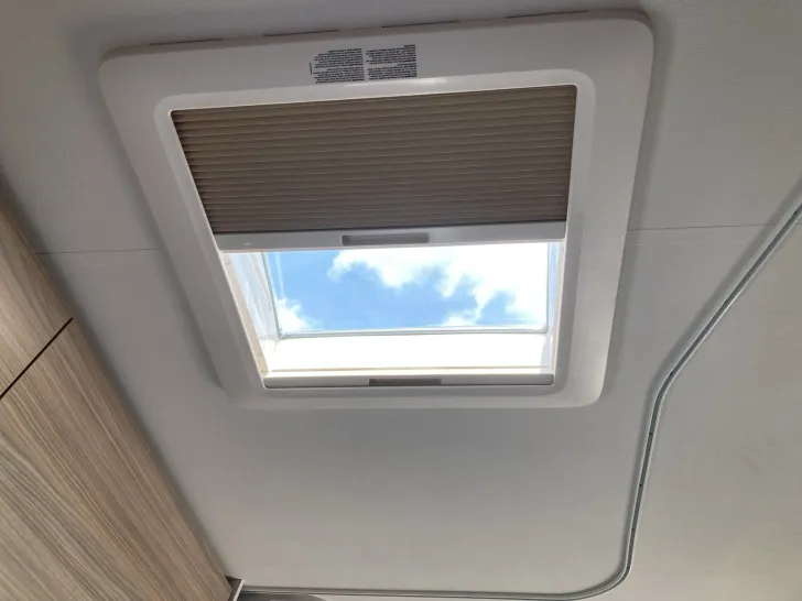 Fahrzeugbild Etrusco T 5900 FB SOLAR+MARKISE+KAMERA+DAB+TEMPOMAT #34
