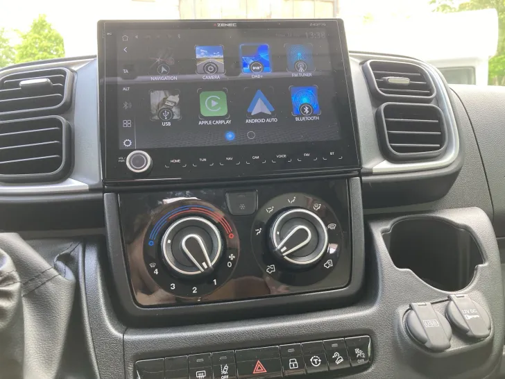 Fahrzeugbild Etrusco T 5900 FB SOLAR+MARKISE+KAMERA+DAB+TEMPOMAT #47