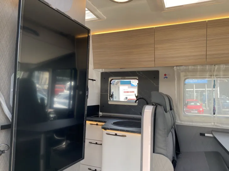 Fahrzeugbild Etrusco I 6900 SB SOLAR+TV+KAMERA+MARKISE #27