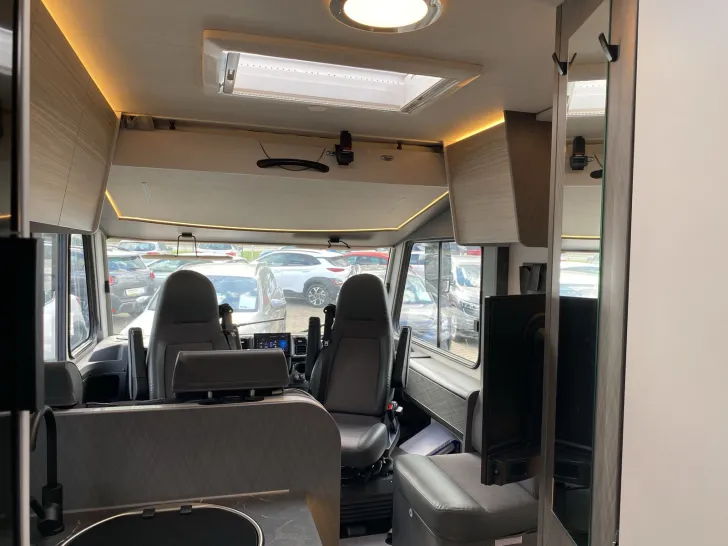 Fahrzeugbild Etrusco I 6900 SB SOLAR+TV+KAMERA+MARKISE #31