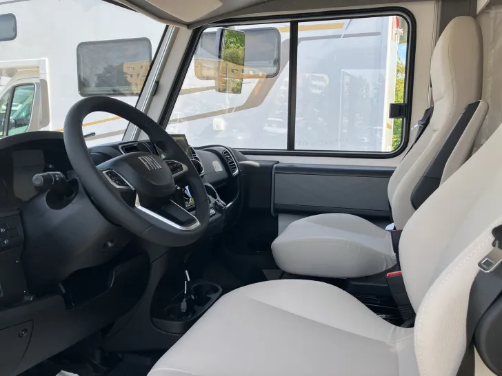 Fahrzeugbild Etrusco I 7400 QBC MARKISE+AUTOMATIK+KAMERA+TEMPOMAT #9