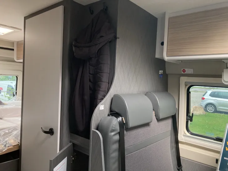 Fahrzeugbild Etrusco CV 600 DB MARKISE+FAHRRADTRÃGER+KAMERA #33