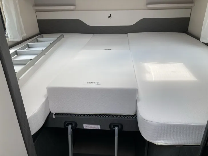 Fahrzeugbild Etrusco T 6900 SB SOLAR+MARKISE+FAHRRADTRÃGER+AUTOMATIK #16