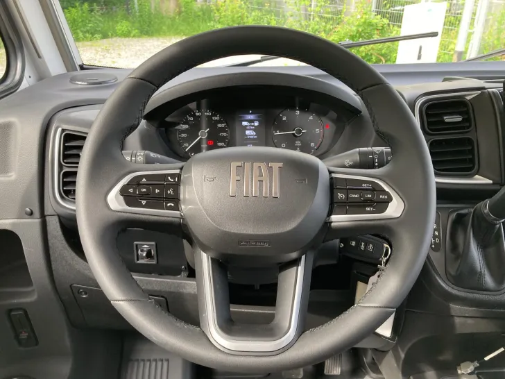 Fahrzeugbild Etrusco I 6900 SB MARKISE+SOLAR+TV+KAMERA+FAHRRADTRÃGER #11