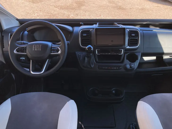 Fahrzeugbild Forster T 699 EB DAB+ RADIO+KAMERA+MARKISE+ #10