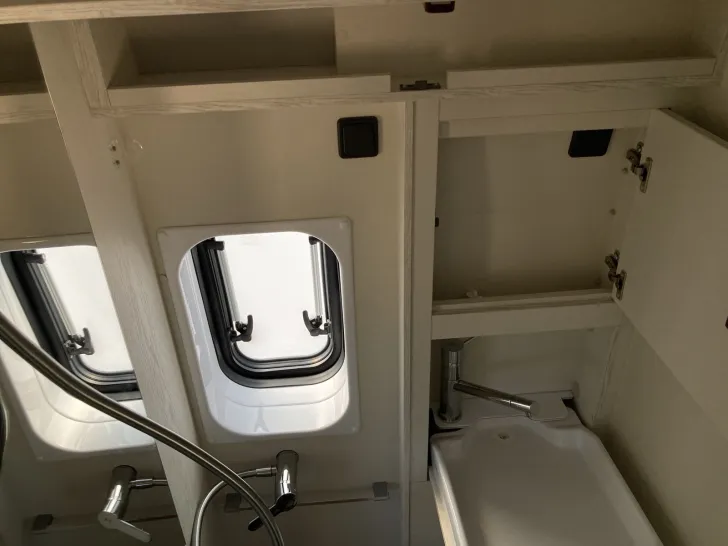 Fahrzeugbild Karmann Mobil DAVIS LIFESTYLE 600 Skyroof + Markise + MDJ 2026 #27