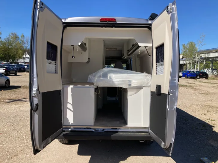 Fahrzeugbild Karmann Mobil DAVIS LIFESTYLE 600 Skyroof + Markise + MDJ 2026 #38