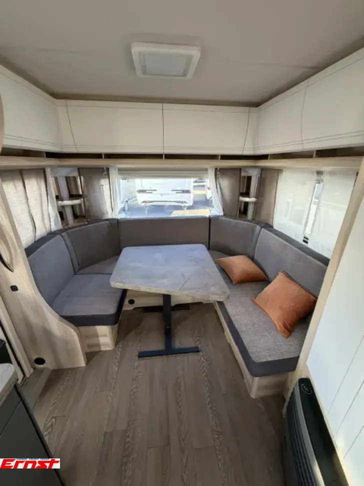 Fahrzeugbild Hobby De Luxe 495 UL #6