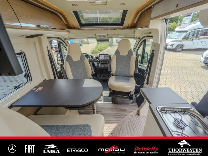 Fahrzeugbild Malibu Van charming GT skyview 600 DB K Solar Lithium #29