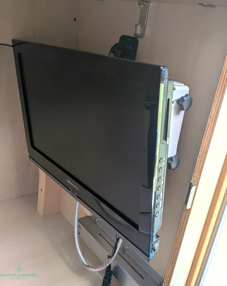 Fahrzeugbild CS Reisemobile Corona Mercedes-Sprinter 316 CDI #21