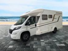 Fahrzeugbild Eura Mobil Profila T675 SB/Automatik/Festbett/Klima/Markise #2