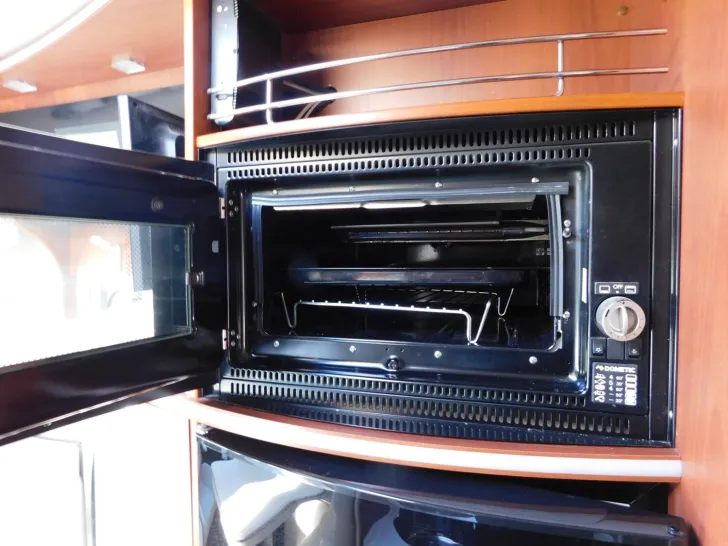 Fahrzeugbild Mobilvetta K-Yacht 85 Tekno Line AHK+Markise+Maxxfan+SAT+TV #10