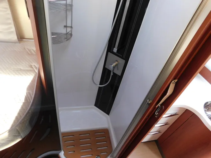 Fahrzeugbild Mobilvetta K-Yacht 85 Tekno Line AHK+Markise+Maxxfan+SAT+TV #13