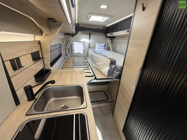 Fahrzeugbild Challenger Van Sport Edition V217 Arctic Solar Safety 2027 #19