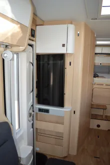 Fahrzeugbild Hymer B-Klasse MC I 550 WhiteLine Adaptiver Abstandsassistent #15
