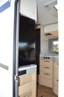 Fahrzeugbild Hymer B-Klasse MC I 550 WhiteLine Adaptiver Abstandsassistent #17