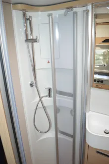 Fahrzeugbild Hymer B-Klasse MC I 550 WhiteLine Adaptiver Abstandsassistent #25
