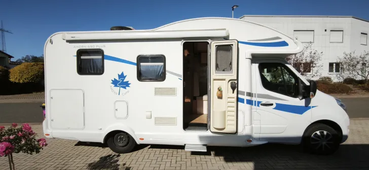 Fahrzeugbild Ahorn Camp Teilintegriert T 690 Sehr gepflegt #3