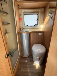 Fahrzeugbild Ahorn Camp Teilintegriert T 690 Sehr gepflegt #8