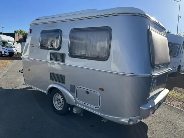 Fahrzeugbild Hymer Eriba Touring Familia 310 Silver #3