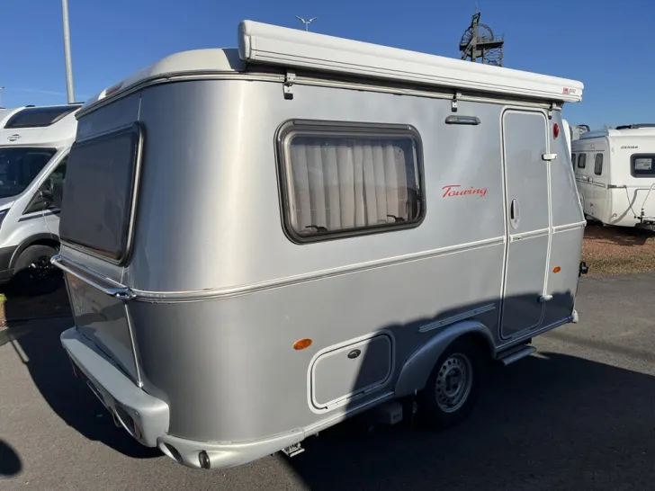 Fahrzeugbild Hymer Eriba Touring Familia 310 Silver #5