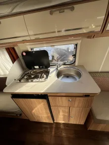 Fahrzeugbild Hymer Eriba Touring Familia 310 Silver #8