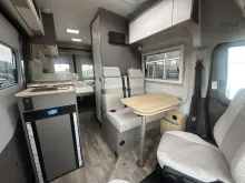 Fahrzeugbild LMC Innovan Ford 592 #9
