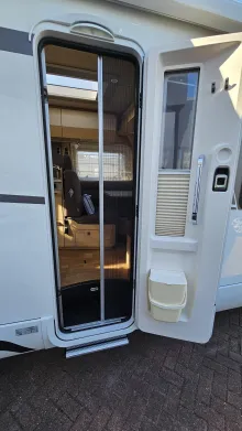 Fahrzeugbild Hymer B-Klasse MC I WhiteLine 600 4,5to/AUTOMATIK/GFK #5