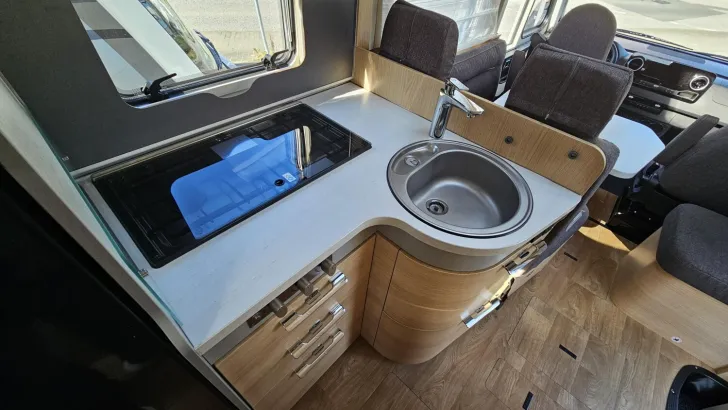 Fahrzeugbild Hymer B-Klasse MC I WhiteLine 600 4,5to/AUTOMATIK/GFK #12
