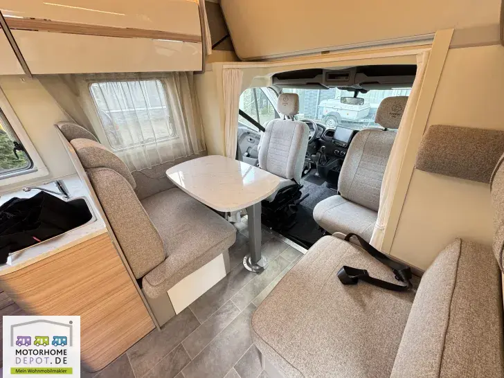 Fahrzeugbild Ahorn Camp Canada AE #12