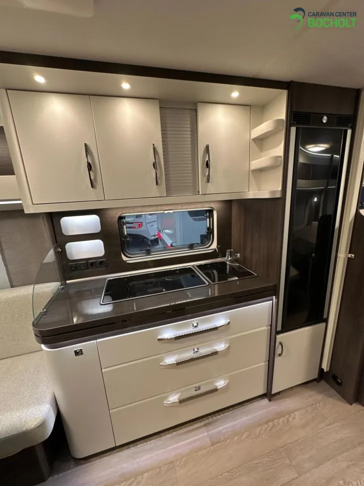 Fahrzeugbild Hobby Prestige 720 UKFe Abverkauf / 2500 kg #14