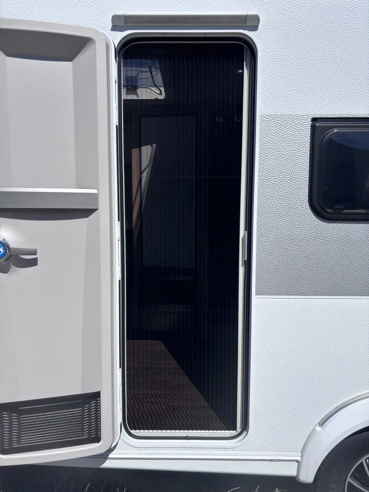 Fahrzeugbild Knaus Sport 500 EU 2 Serviceklappen #12