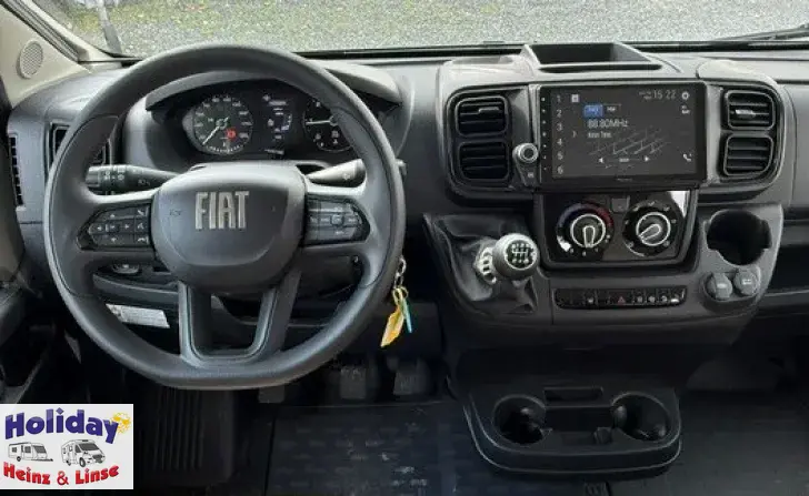Fahrzeugbild Weinsberg CaraHome 650 DG 140 PS Schalter #6