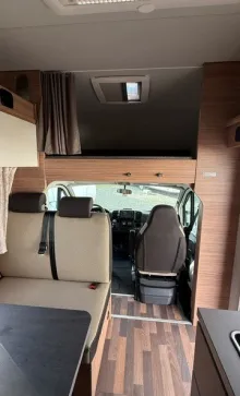 Fahrzeugbild Weinsberg CaraHome 650 DG 140 PS Schalter #7