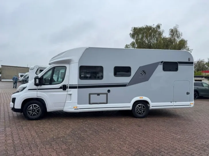 Fahrzeugbild Knaus L!VE WAVE 700 MEG UVP: 93.789,-€ Modell 2027 #4