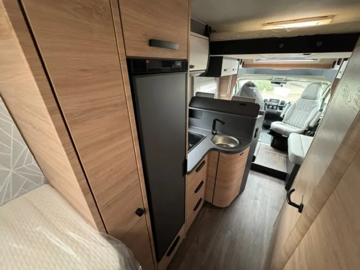 Fahrzeugbild Knaus L!VE WAVE 700 MEG UVP: 93.789,-€ Modell 2027 #10
