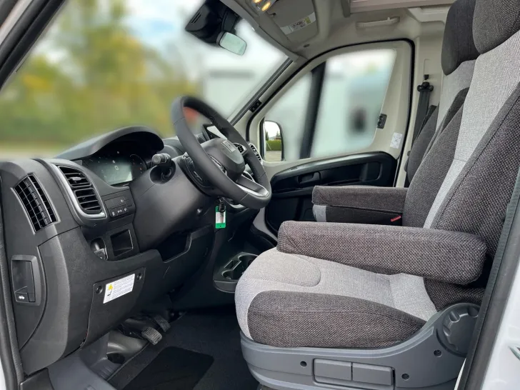 Fahrzeugbild Knaus Van TI VANSATION 650 MEG Automatik, Navi, AHK #7