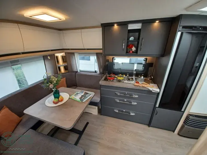 Fahrzeugbild Hobby De Luxe 540 UL #6