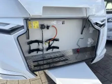 Fahrzeugbild Knaus Südwind 460 EU Black Selection MonoControl, THULE Markise #21