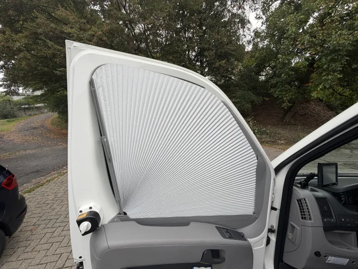 Fahrzeugbild Eura Mobil Terrestra 650 EB sehr gepflegt, top gewartet #24
