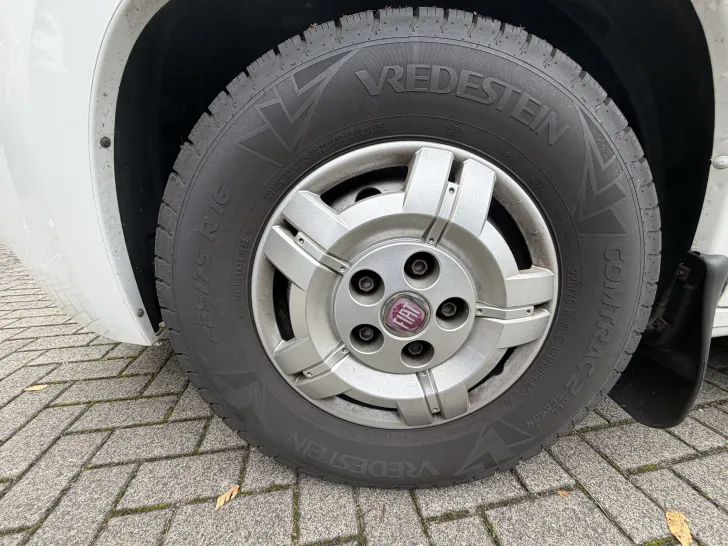 Fahrzeugbild Eura Mobil Terrestra 650 EB sehr gepflegt, top gewartet #33