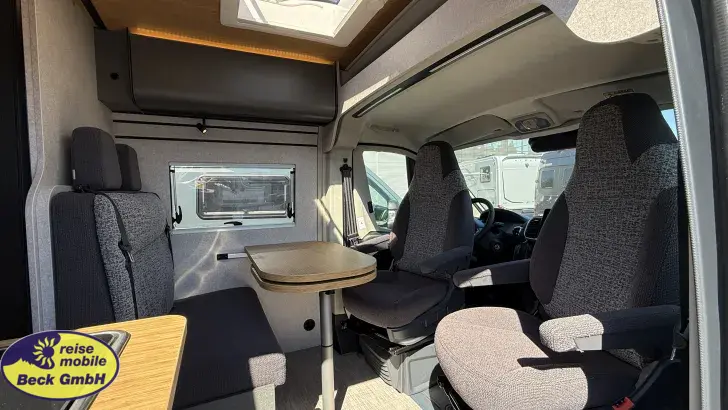 Fahrzeugbild Hymer Camper Van Redwood 601 Trail Markteinführung #13