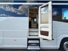 Fahrzeugbild Morelo Empire Liner 98 MB MB Actros 1840 L #8