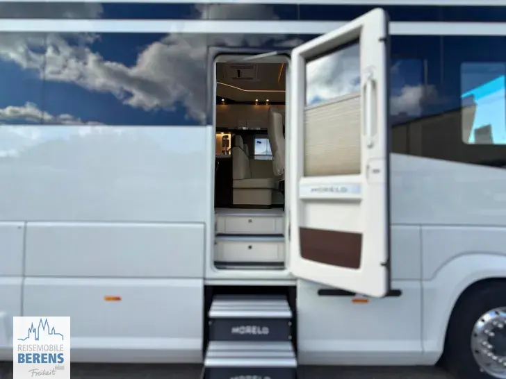 Fahrzeugbild Morelo Empire Liner 98 MB MB Actros 1840 L #8